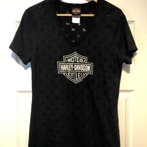 Size L, authentic HD top.